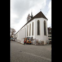 Aarau, Stadtkirche, Chor und Kirche von außen