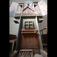 Sion (Sitten), Notre-Dame-de-Valère (Burgkirche), Orgel mit Spieltisch und Pedal