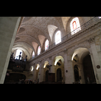 Bordeaux, Notre-Dame, Seitenwand des Hauptschiffs mit Orgel