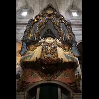 Santanyí (Mallorca), Sant Andreu, Orgel mit reich verzierter Empore
