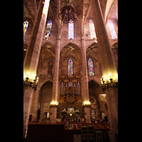 Palma de Mallorca, Catedral La Seu, Orgelempore im nördlichen Seitenschiff