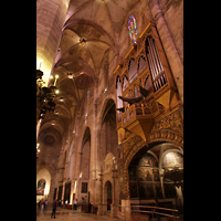 Palma de Mallorca, Catedral La Seu, Nördliches Seitenschiff mit Orgel