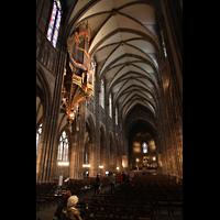 Strasbourg (Straßburg), Cathédrale Notre-Dame, Hauptschiff in Richtung Chor