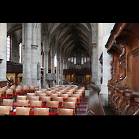 Schwäbisch Hall, Stadtpfarrkirche St. Michael, Blick vom Chor mit Chorgestühl zur Orgel