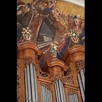 Ebersmunster (Ebersmünster), Église Abbatiale (Abteikirche), Orgelspieler als Deckengemälde über der Orgel