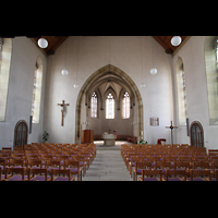 Bblingen, Ev. Stadtkirche, Innenraum in Richtung Chor