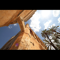 Muro (Mallorca), Sant Joan Baptiste, Verbindungsgang zwischen Kirche und Turm