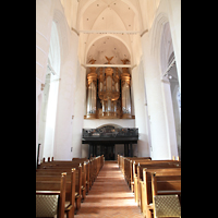 Hamburg, St. Katharinen, Innenraum in Richtung Orgel