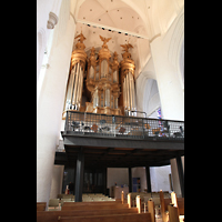 Hamburg, Hauptkirche St. Katharinen, Hauptorgel mit Empore seitlich gesehen