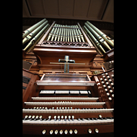 Denver, Trinity United Methodist Church, Spieltisch und Orgelprospekt