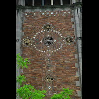 New York City, St. Bartholomew's Episcopal Church, Intarsien / Schmuck an der Außenwand