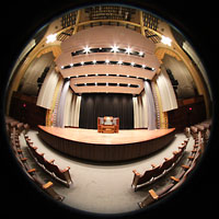 Philadelphia, Irvine Auditorium ('Curtis Organ'), Bühne mit Spieltisch und Orgel