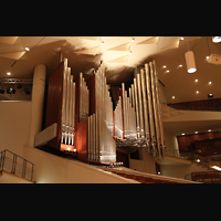 Berlin, Philharmonie, Orgel von schräg hinten gesehen