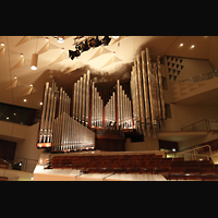 Berlin, Philharmonie, Orgelempore von der Bhne aus gesehen