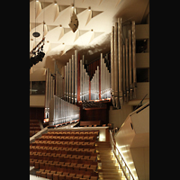 Berlin, Philharmonie, Orgel mit neuen Chamaden