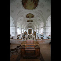 Irsee, St. Peter und Paul (ehem. Abteikirche), Blick von der Orgelempore in die gesamte Kirche