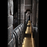 Chester, Cathedral, Balustrade unterhalb der Obergaden