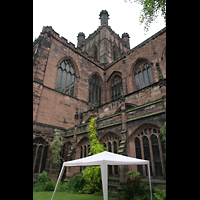 Chester, Cathedral, Außenansicht mit Vierungsturm