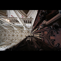 York, Minster (Cathedral Church of St Peter), Blick vom Orgelgehäuse ins Gewölbe