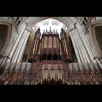 York, Minster (Cathedral Church of St Peter), Orgelprospekt von der Chorseite aus gesehen