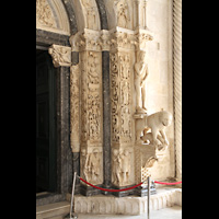 Trogir, Katedrala sv. Lovre (St. Laurentius), Radovans Portal (Hauptportal) von 1240, rechte Seite