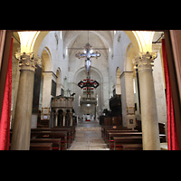 Trogir, Katedrala sv. Lovre (St. Laurentius), Innenraum in Richtung Chor