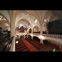 Berlin, St. Afra, Institut St. Philipp Neri, Blick von der Choir-Empore zum Prospekt mit Great und Pedal, rechts: Swell