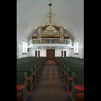 Hafnarfjörður, Kirkja, Innenraum in Richtung romantische Orgel
