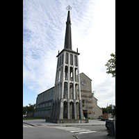 Bod, Domkirke, Auenansicht mit Turm