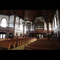 Bergen, Johanneskirke, Innenraum in Richung Orgel