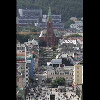 Bergen, Johanneskirke, Blick von der Musikschule Skansens Bataljon zur Kirche und auf die Stadt