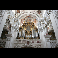 Hauptorgel, Evangelienorgel und Epistelorgel