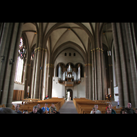 Minden, Dom St. Peter und Gorgonius, Innenraum / Hauptschiff in Richtung Orgel