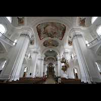 Weingarten, Basilika  St. Martin, Innenraum / Hauptschiff in Richtung Chor