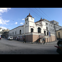 Santiago de Cuba, Auditorio Nuestra Señora de los Dolores, Außenansicht seitlich