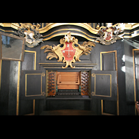 Blick vom Chor zur Orgel