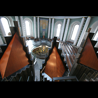 Berlin, St. Hedwigs-Kathedrale, Blick ber das Rckpositiv in den Chor und die Krypta (2019)
