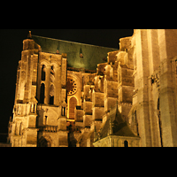 Chartres, Cathédrale Notre-Dame, Querhaus bei Nacht