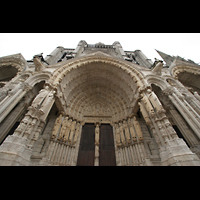 Chartres, Cathédrale Notre-Dame, Seitenportal mit Tympanon und Figurenschmuck