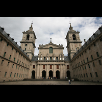 San Lorenzo de El Escorial, Basílica del Real Monasterio, Fassade