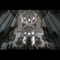 Salzburg, Dom, Die vier Orgeln an den Vierungspfeilern