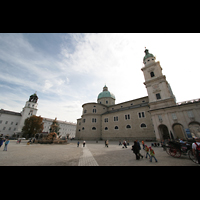 Salzburg, Dom, Residenzplatz mit neuer Residenz