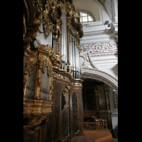 Passau, Dom St. Stephan, Orgelempore mit Hauptorgel