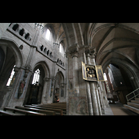 Nürnberg (Nuremberg), St. Sebald, Sippenaltar im südlichen Seitenschiff und Blick zur Orgel