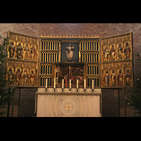 Ratzeburg, Dom, Altar