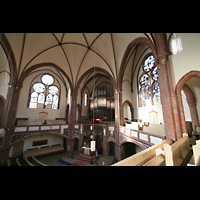 Berlin, Heilige-Geist-Kirche Moabit, Blick zur Orgel