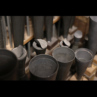 Alkmaar, Sint Laurenskerk, Becher der Fiool di Gamba 8 und Trompete 4 im Hauptwerk