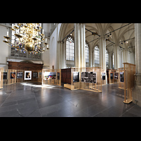 Vierung mit Fotoausstellung, Blick ins südliche Lang- und Querhaus Amsterdam, Nieuwe Kerk, Vierung mit Fotoausstellung, Blick ins südliche Lang- und Querhaus