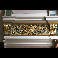 Amsterdam, Waalse Kerk (Oude Walenkerk), Vergoldete Ornamente an der Seite des Orgelgehuses