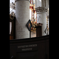 Sitzplätze für Krankenbesucher und Organisten im nördlichen Seitenschiff Haarlem, Sint Bavokerk, Sitzplätze für Krankenbesucher und Organisten im nördlichen Seitenschiff